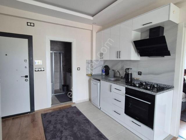 Osmangazi'de 1+1 Full Ve Sıfır Eşyalı İlk Oturan Siz Olun Balkonlu Kiralık Daire