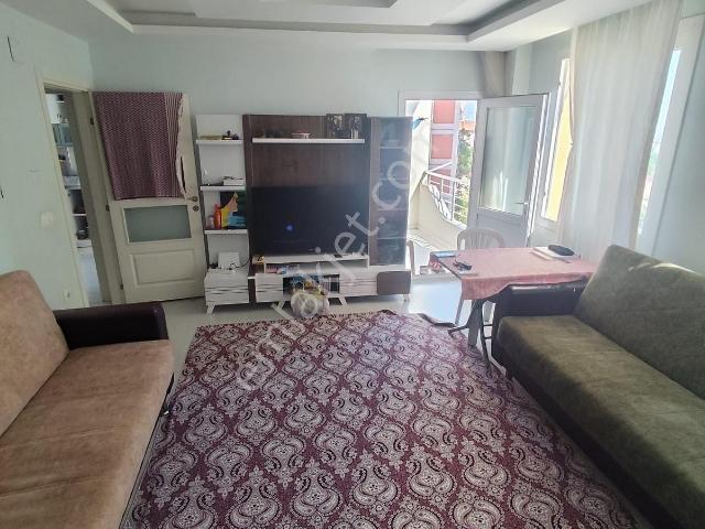 Osmangazi'de Merkezi Konumda Satılık 2+1 Kapalı Mutfak Daire