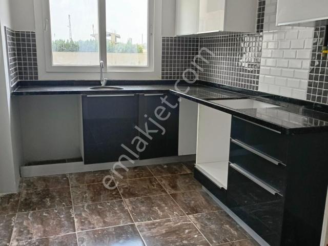 Osmangazinin Merkezinde 2+1 Kapalı Mutfak Cam Balkonlu Cazip Kiralık