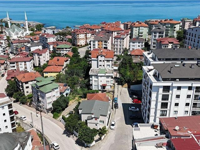 OSMANİYE MAHALLESİNDE 5 KAT İMARLI 710 M2 DENİZ MANZARALI ARSA