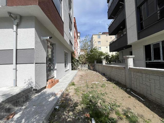 |osmanlı|bahçe Kullanım Alanlı İskanlı Cam Balkonlu 3+1