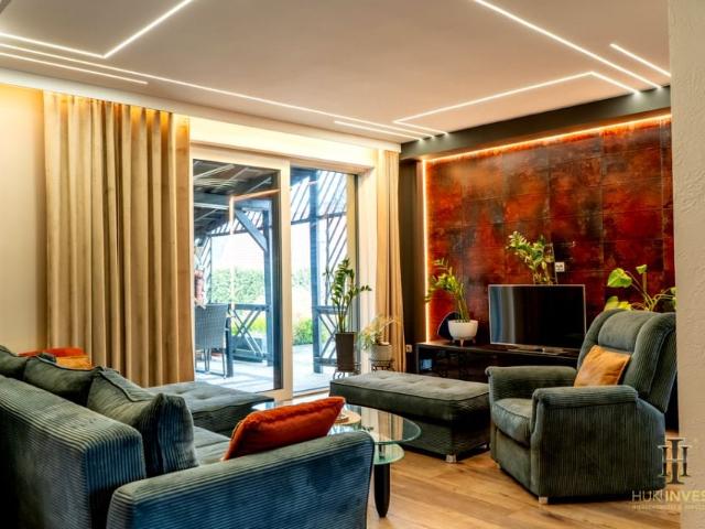 Osiedle Łazienki 280 m², Rataje