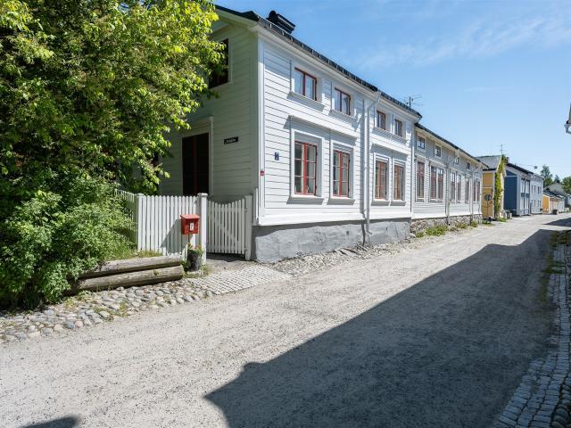 Östanbäcksgatan 7