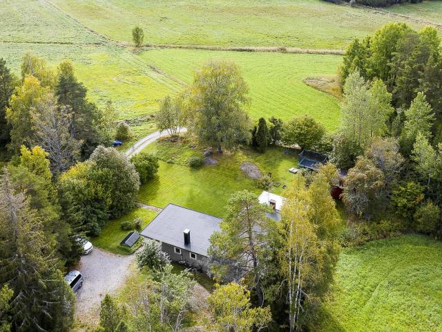 Öster Edinge 25