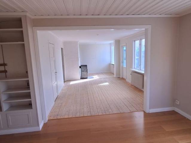 Österled, Bålsta