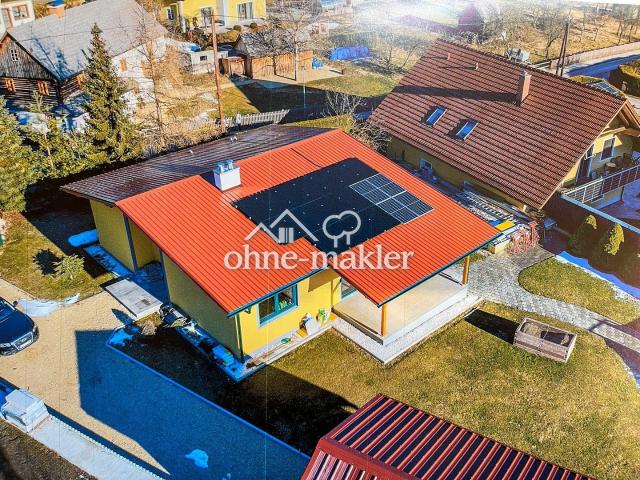 ÖSTERREICH Bungalow in den Bergen, 3 min zum Golfplatz
