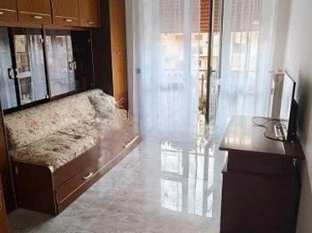 Ostia trilocale con posto auto