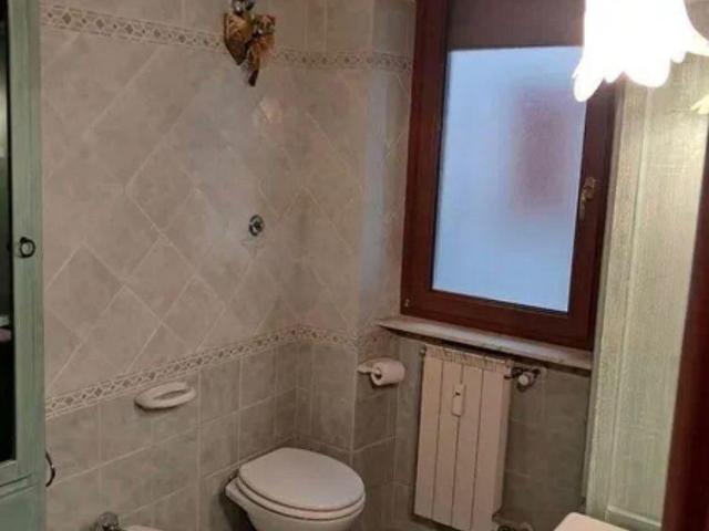 OSTIA LEVANTE TRILOCALE ARREDATO Con TERRAZZO