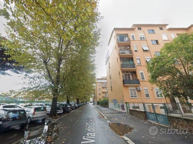 OSTIA MONOLOCALE ARREDATO Con TERRAZZO PRIVATO