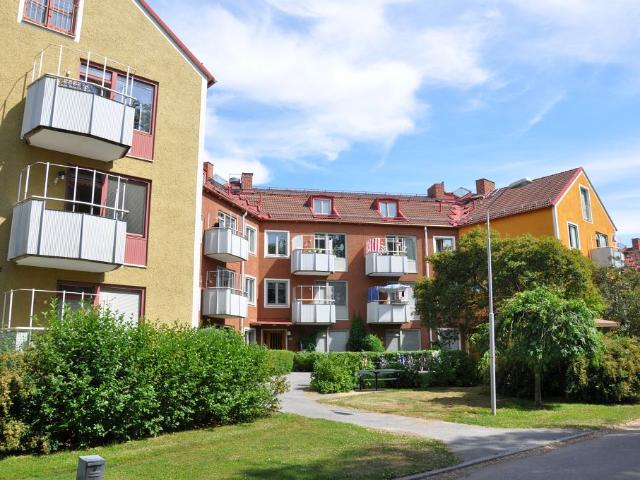 Östra Vintergatan 34