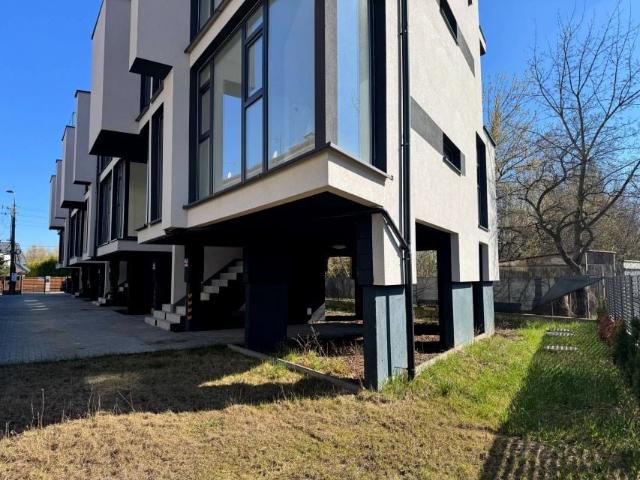 Ostródzka 163 m², Warszawa