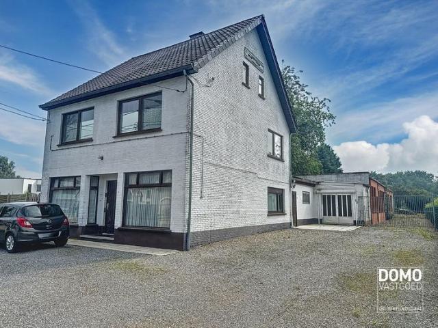 Op te frissen woning te Bolderberg