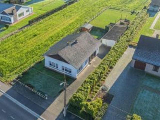 Op te frissen woning vlakbij het meer van Rotselaar