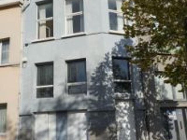 Op te frissen woning circa 135m2, 3 SLPK + garage