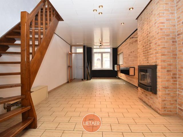 Op te frissen woning met stadstuin en 3 slaapkamers