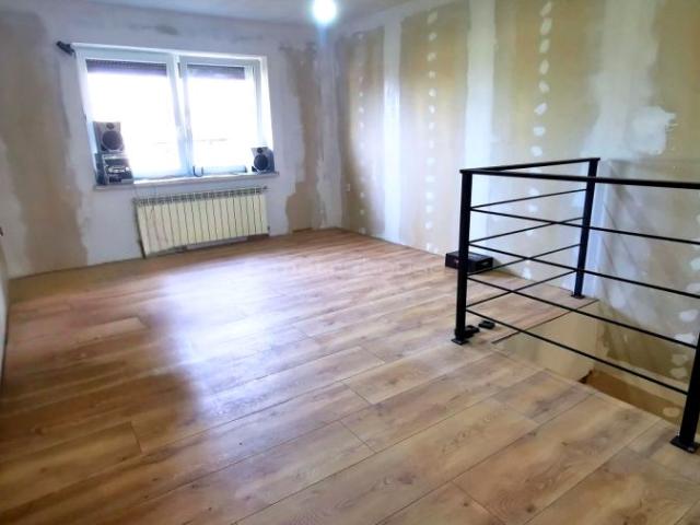 Opolska 220 m², Świerczów