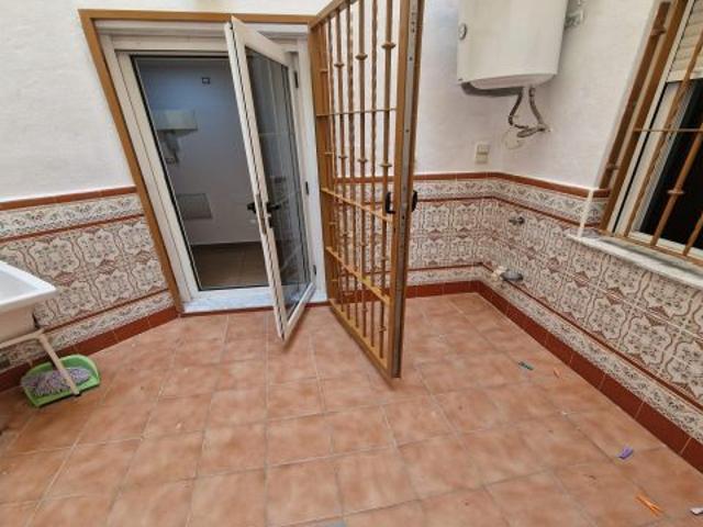 OPORTINIDAD! APARTAMENTO EN CABALLERO DE RODAS 2 HABS PISCINA COMUNITARIA 167.900