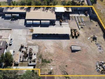 OPORTUNIDAD Terreno en venta sobre EJE 106