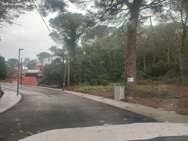 ¡OPORTUNIDAD ÚNICA! Terreno edificable en Calonge – 466,45 m2