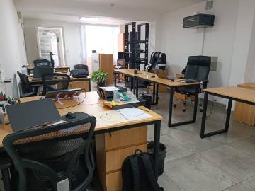Oportunidad única Terreno Ideal Para Edificio O Negocio De Alto Impacto