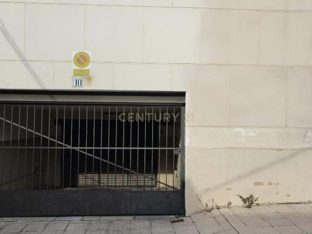 OPORTUNIDAD ÚNICA DE GARAJE
