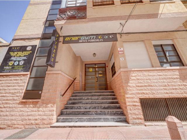 Oportunidad única de inversión en el corazón de Santa Pola