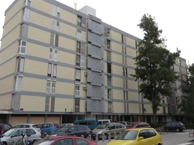 Oportunidad Única de Inversión en Valencia: Propiedad con Potencial