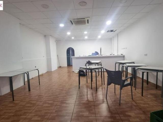 ¡OPORTUNIDAD ÚNICA DE NEGOCIO EN BENIDORM! Local ideal para Restaurante, Bar, Cafetería, Concepto