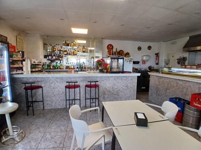 OPORTUNIDAD ÚNICA DE NEGOCIO EN PALMA – TRASPASO DE BAR EN RAFAL NOU
