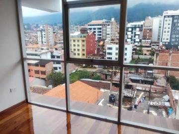 ¡Oportunidad Única! Departamento Dúplex de Estreno en Parque Uno de Larapa