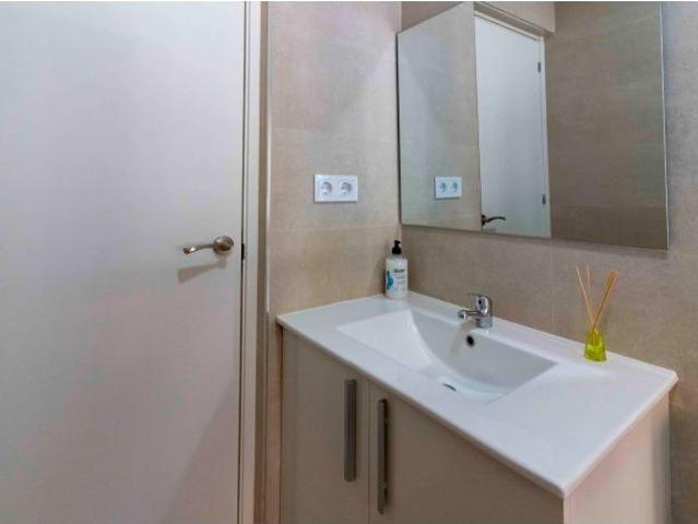 ✨ ¡Oportunidad única en Badajoz! Piso reformado, exterior y muy versátil
