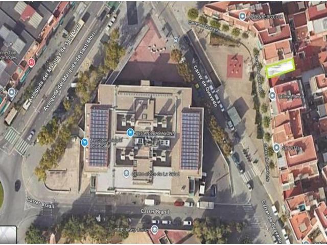OPORTUNIDAD ÚNICA EN BADALONA: EXCLUSIVO SOLAR POSIBILIDAD CONSTRUIR 4 VDAS + LOCAL