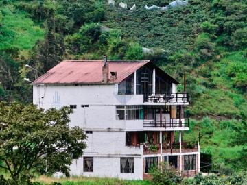 ¡Oportunidad Única en Baños! Casa con vistas
