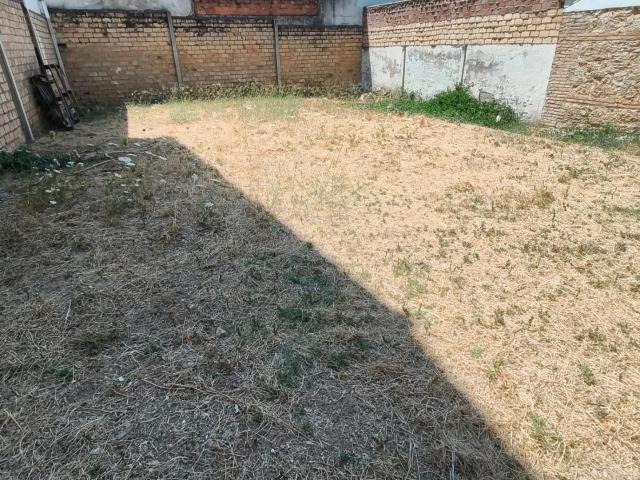 Oportunidad Única en Cabra: Solar Ideal para tu Proyecto Soñado