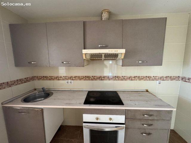 ¡Oportunidad Única en el Centro de Santa María del Águila! Piso Espacioso por solo 105.000 €