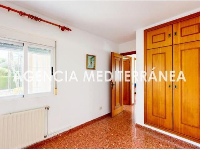 ? ¡Oportunidad única en San Antonio de Benagéber, zona Colinas! ?
