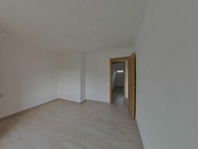 Oportunidad única en San Vicente del Raspeig: Acogedor piso a la venta por €145,000