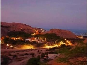 Oportunidad única Hotel en Venta en Máncora a precio de terreno ! ️