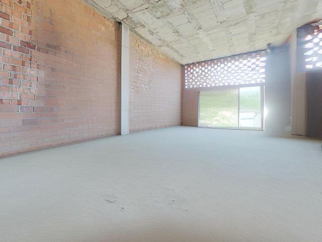 Oportunidad Única. Local comercial en Casines, Puerto Real️