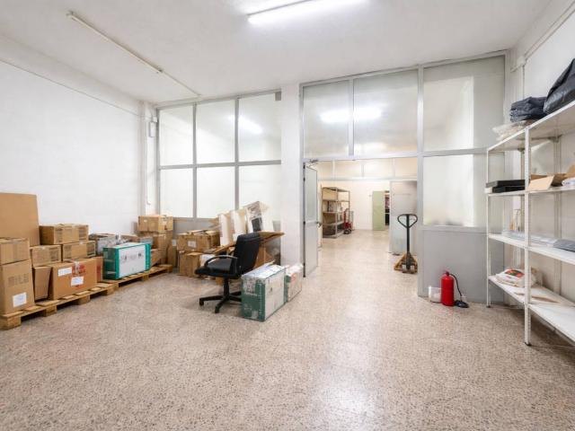 LOCAL COMERCIAL EN VENTA EN EXTRAMURS