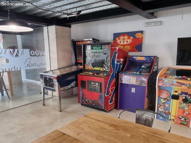 Oportunidad Única: Local Comercial Vanguardista y Listo para Funcionar