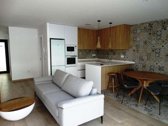 ❗OPORTUNIDAD ÚNICA❗. Maravilloso chalet adosado en soleada T. 129m² Pilar de la horadada