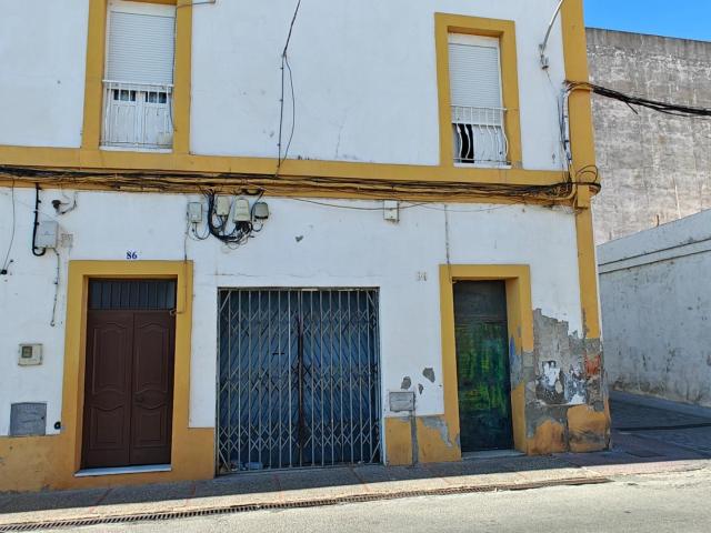 LOCAL OPORTUNIDAD ÚNICA PARA EMPRENDER EN ZONA SAN MARCOS