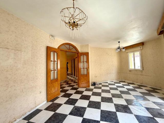 ¡Oportunidad única! Piso en pleno centro de Alhaurín al mejor precio
