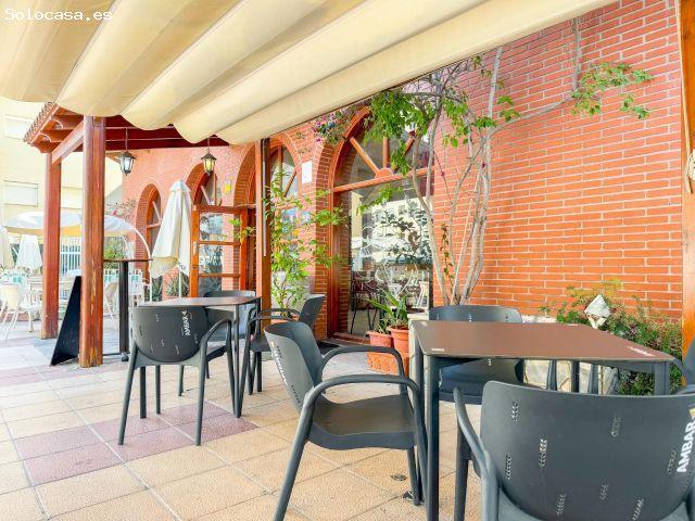 ¡OPORTUNIDAD UNICA ! RESTAURANTE EN FUNCIONAMIENTO Y MUY RENTABLE EN EL CENTRO DE LA PINEDA