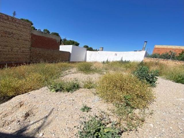 Oportunidad Única: Solar de 575 m2 en Calle Los Remedios, Zona San Francisco!