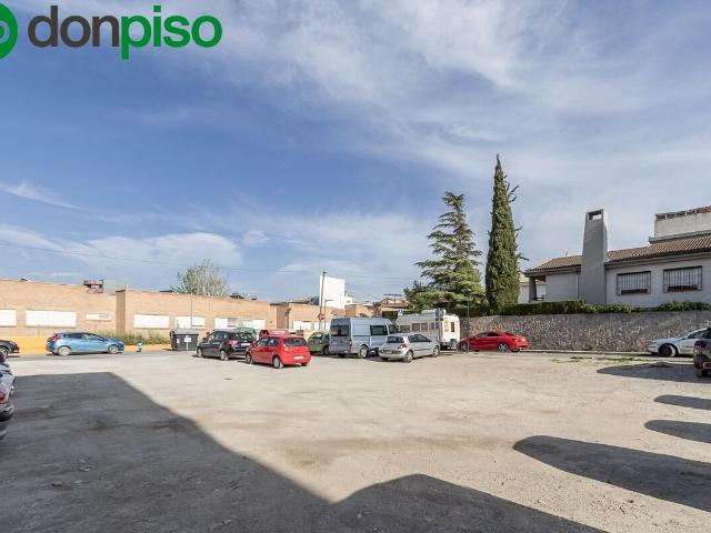 ¡Oportunidad única! Solar en venta en Churriana de la Vega