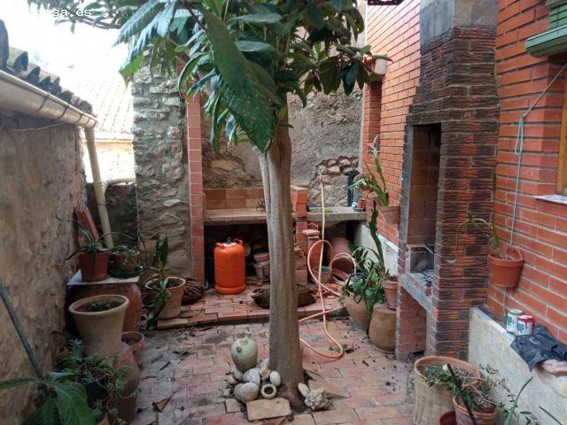 OPORTUNIDAD Venta de casa de pueblo en Quatretondeta
