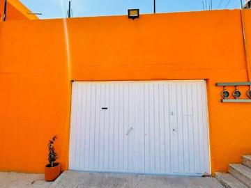 Oportunidad venta de cinco departamentos y dos accesorias