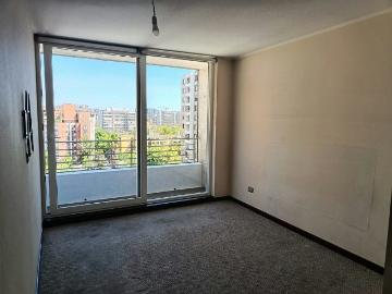 Oportunidad! Vendo de departamento 2d 2b + estacionamiento en excelente sector de macul. 2 Dormitorios por 3490.00 en Macul